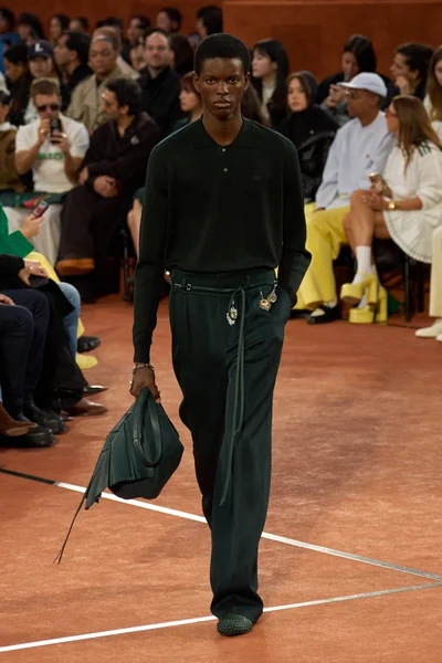 Look 35